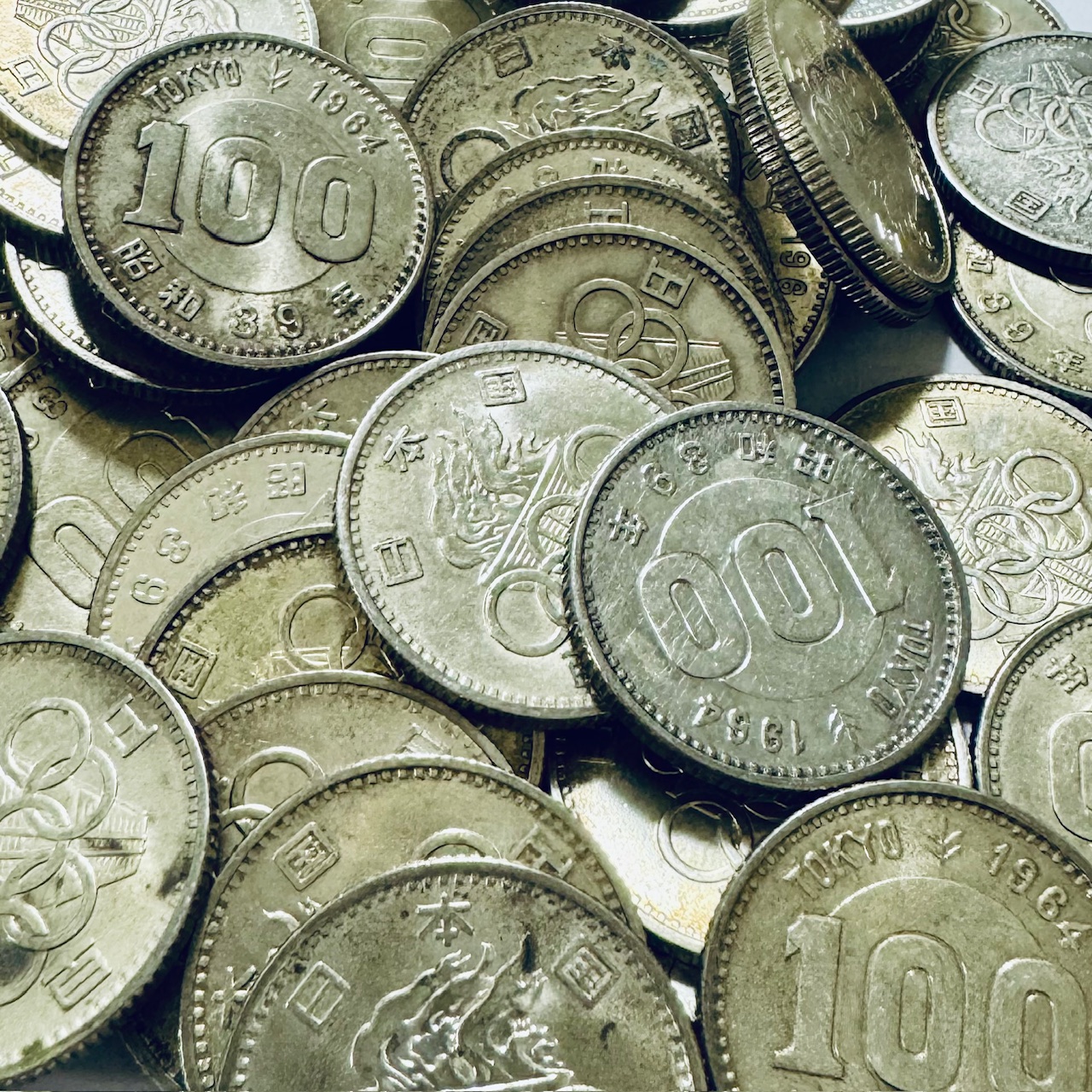 【完売】インフレヘッジの切り札・東京五輪100円銀貨 10枚組<年号混・状態混>