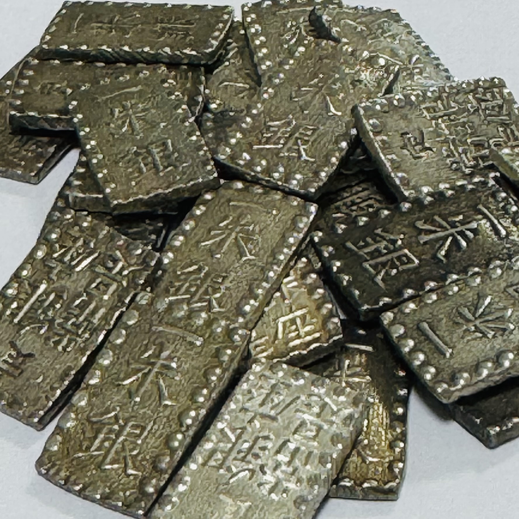 日本の地金銀貨　嘉永一朱銀 三ッ跳ね